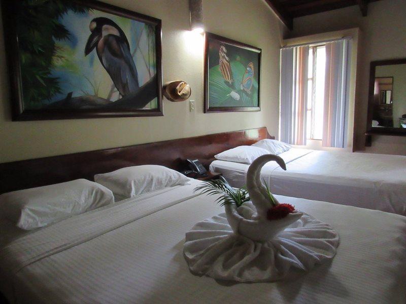 Hotel Canciones Del Mar - Beachfront Jaco Exterior photo