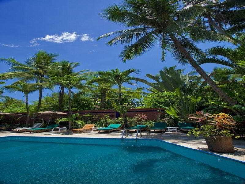 Hotel Canciones Del Mar - Beachfront Jaco Exterior photo