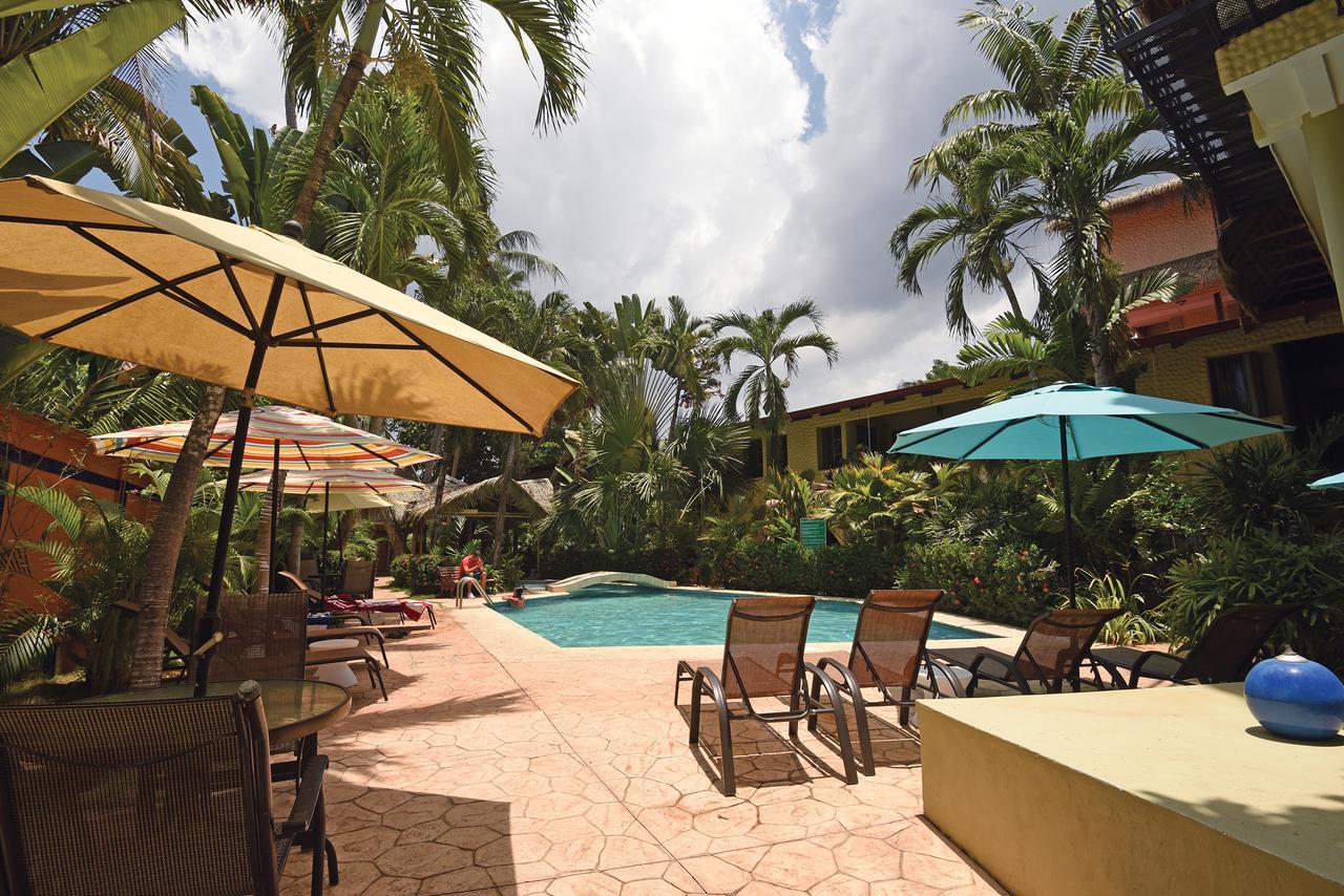 Hotel Canciones Del Mar - Beachfront Jaco Exterior photo