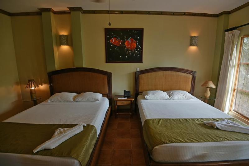 Hotel Canciones Del Mar - Beachfront Jaco Exterior photo